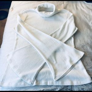 Xhilaration Sweater